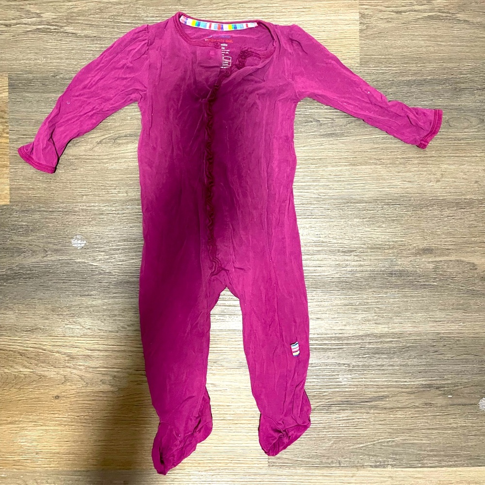Magnetic Me Footed Sleeper- Modal Ruffle - 6-9mo
